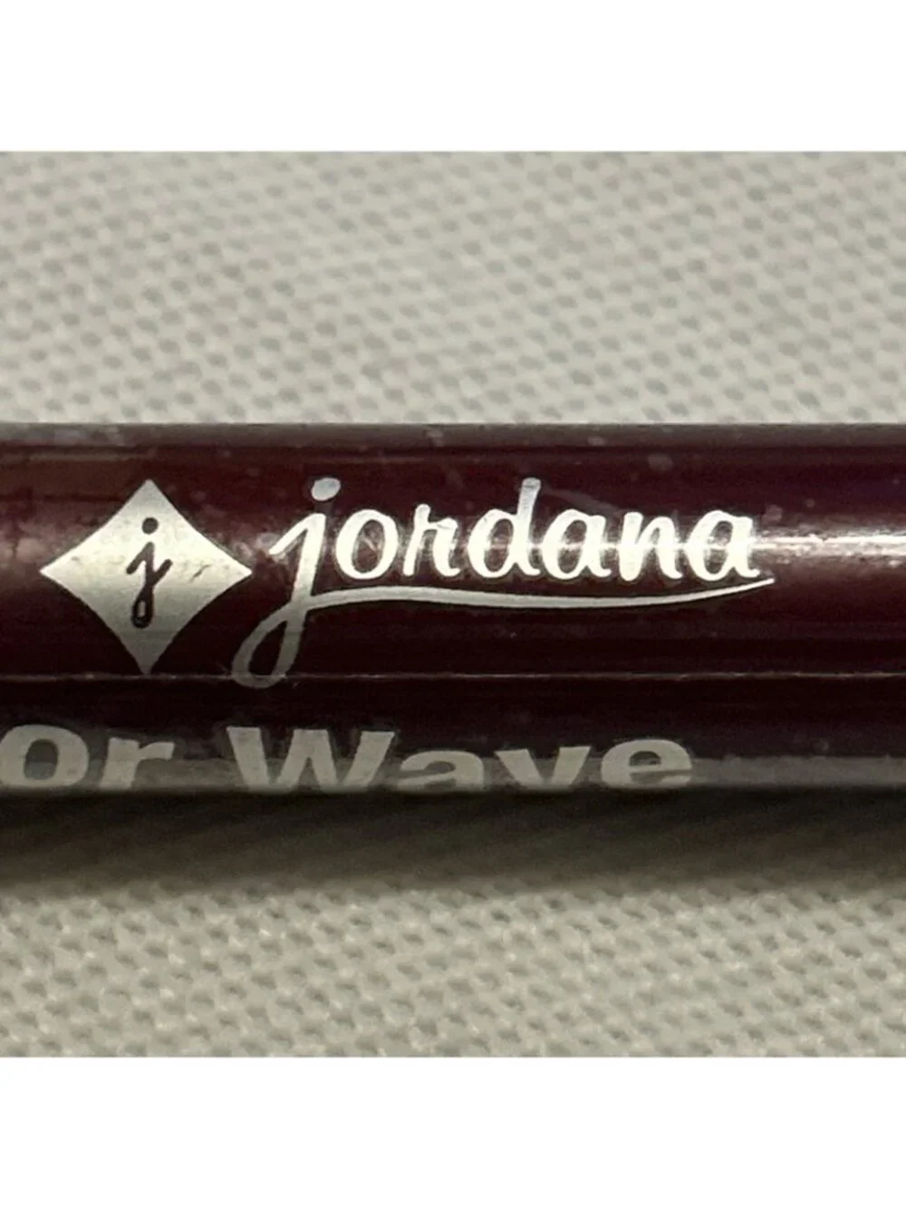 Jordana Color Wave Lip Gloss 01 Crushed Plum NEW Sealed Plum shimmer .058 Fl Oz